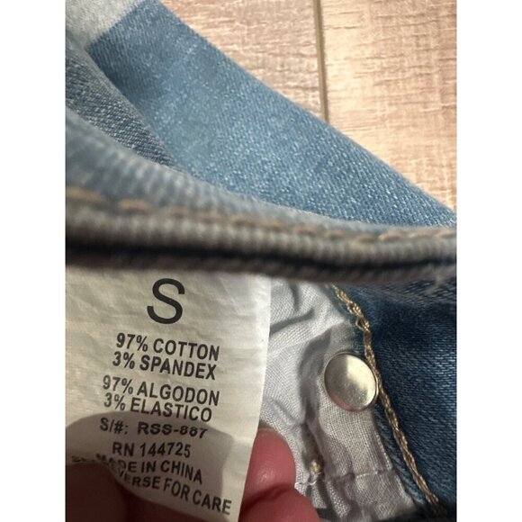 Starry Denim Shorts With Frayed Hems By American Bazi - Size S NEW - Picture 4 of 8